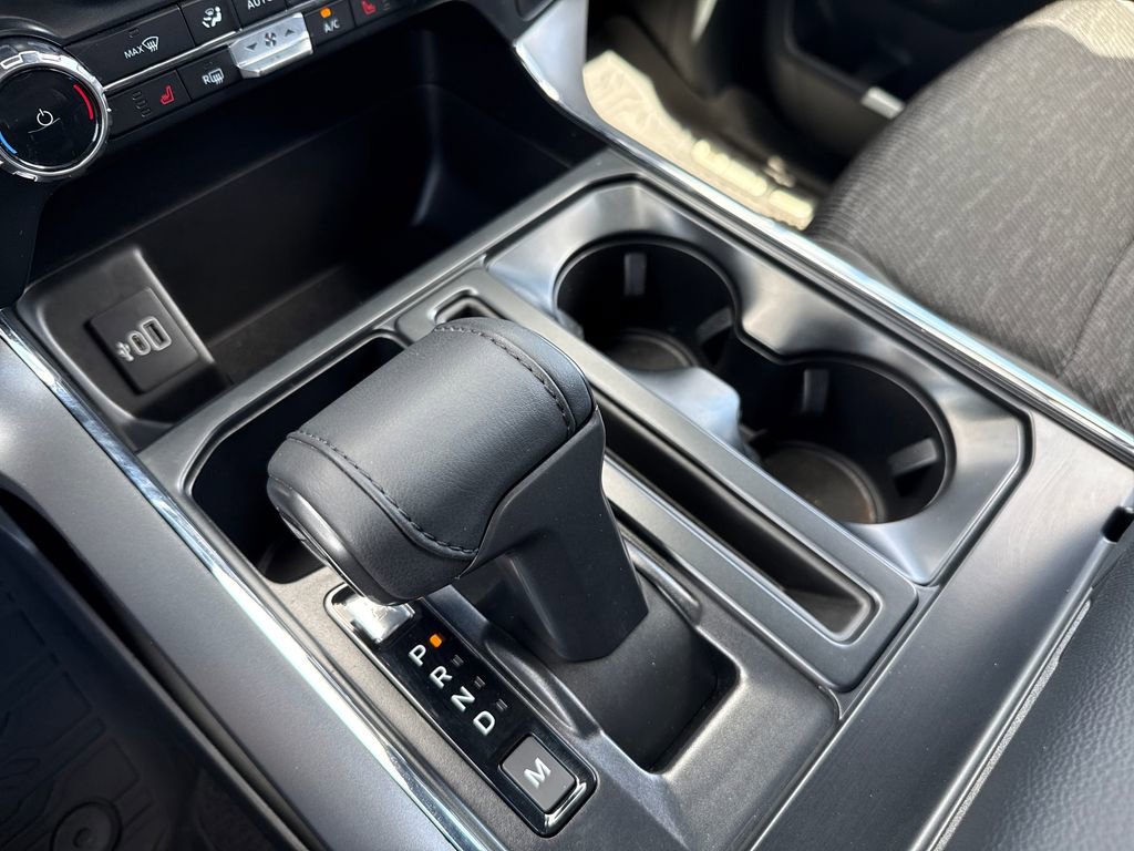 Certified 2025 Ford F150 XLT w/ Equipment Group 302A MID image 24