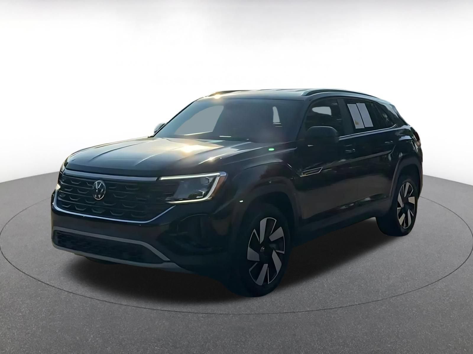 Used 2026 Volkswagen Atlas Cross Sport SE FWD image 6