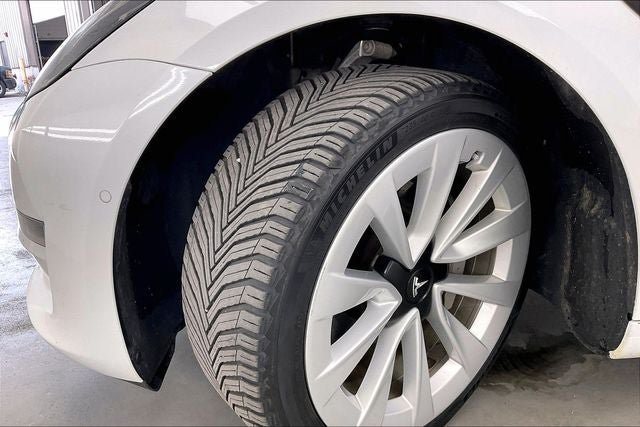 Used 2021 Tesla Model 3 Long Range AWD/4WD image 32