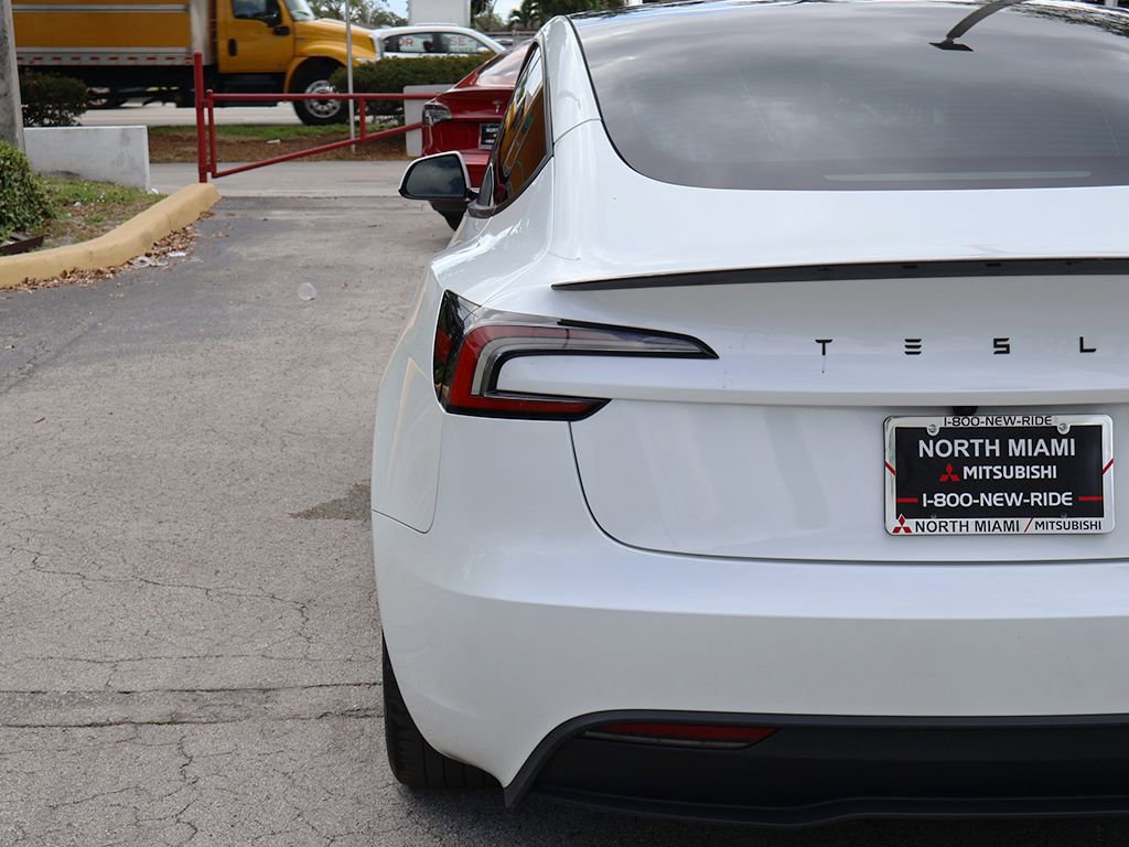 Used 2024 Tesla Model 3 Standard Range RWD image 17