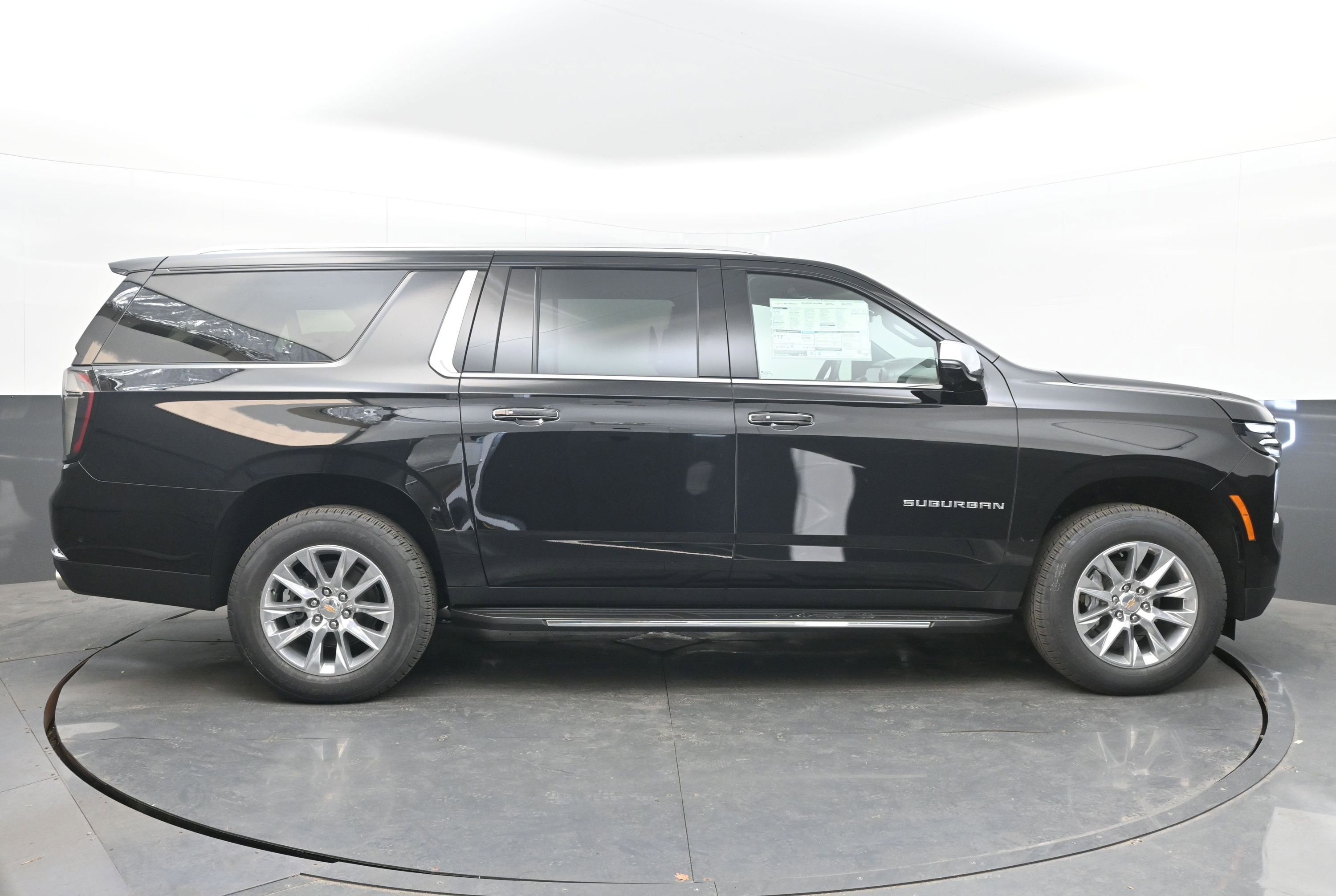 New 2026 Chevrolet Suburban Premier RWD image 10