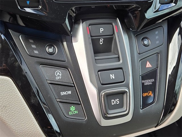 New 2026 Honda Odyssey Touring image 17