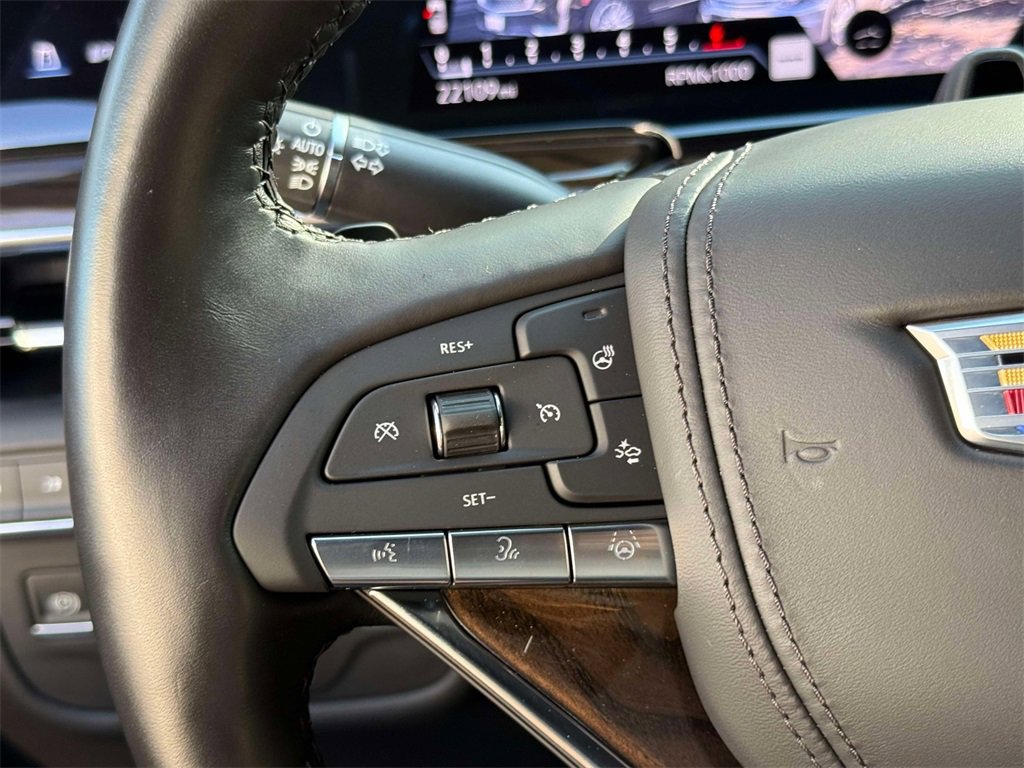 Used 2024 Cadillac Escalade ESV Sport Platinum w/ LPO, ONYX Package image 35