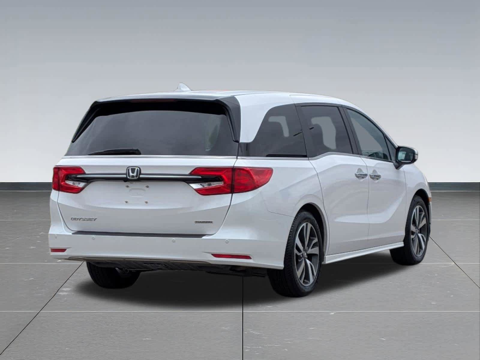 Certified 2023 Honda Odyssey Touring image 5