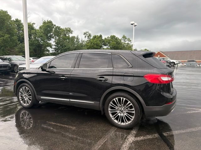 Used 2016 Lincoln MKX Reserve w/ Driver Assistance Package AWD/4WD image 6