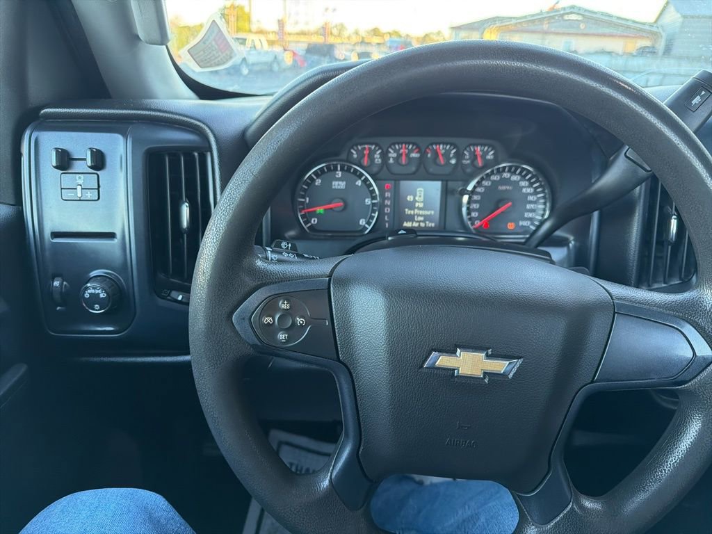 Used 2017 Chevrolet Silverado 2500 W/T image 13