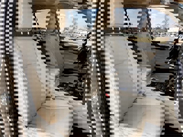 Used 2020 Lexus GX 460 Premium w/ Premium Package image 30