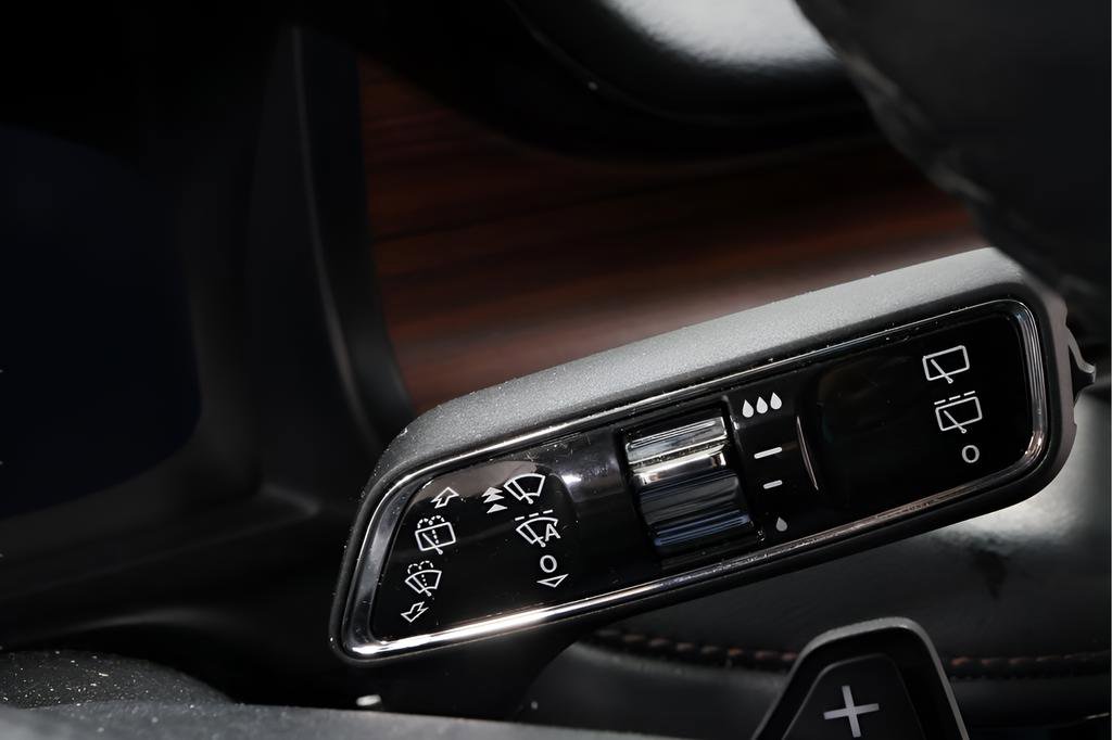 Used 2024 Lincoln Aviator Reserve image 18