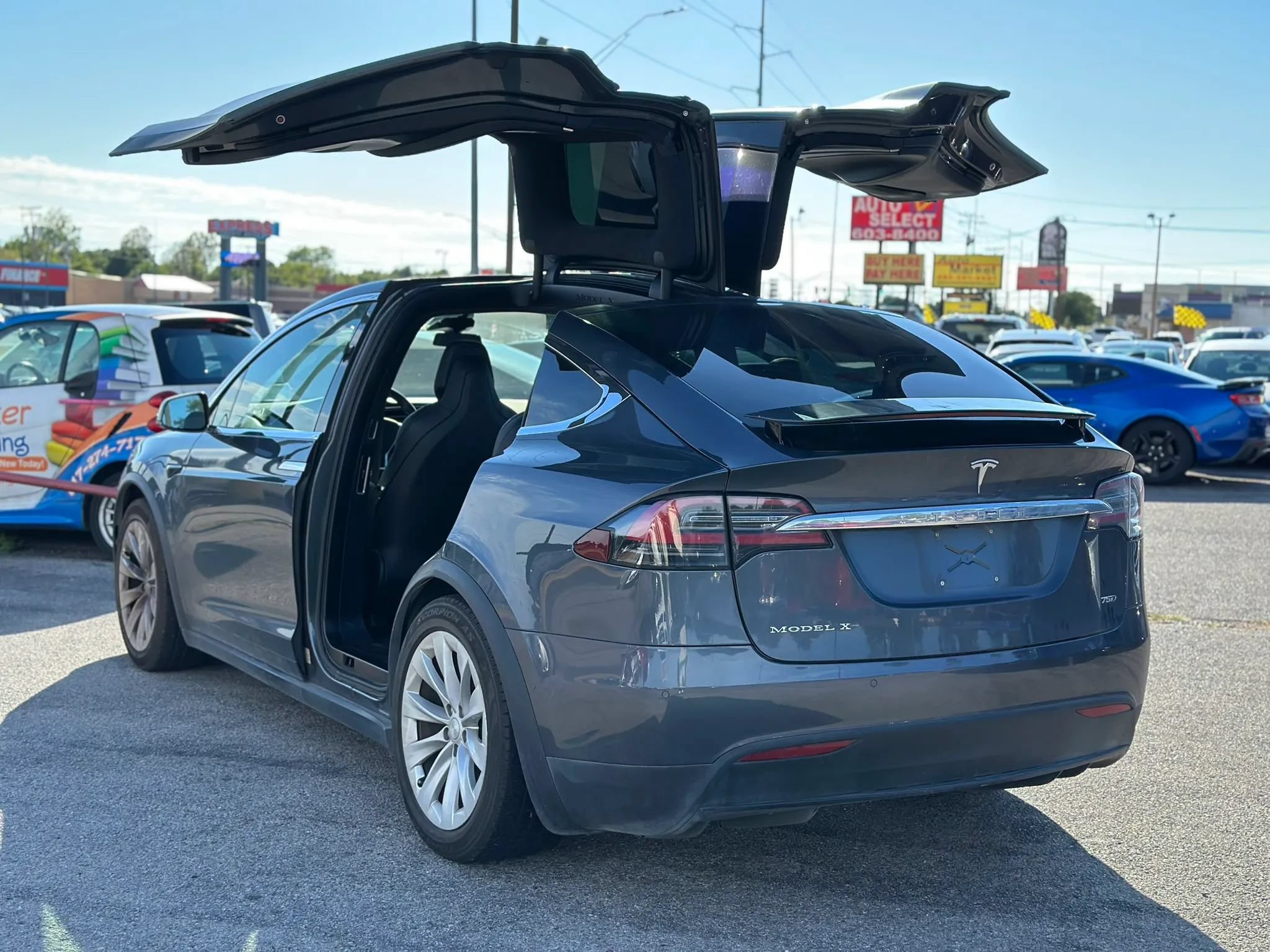Used 2017 Tesla Model X 75D AWD/4WD image 14