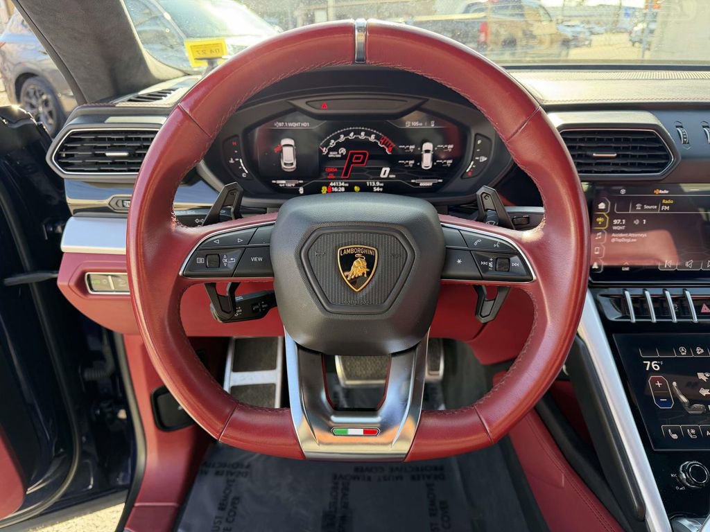 Used 2022 Lamborghini Urus image 27