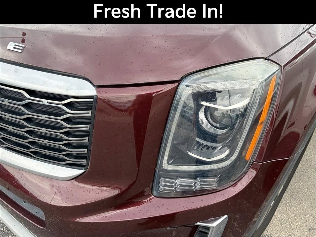 Used 2020 Kia Telluride EX w/ EX Premium Package FWD image 4