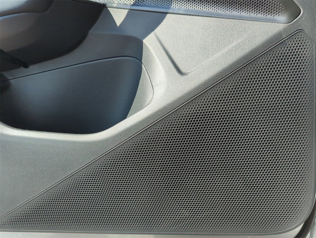 New 2026 Volkswagen Tiguan S image 26