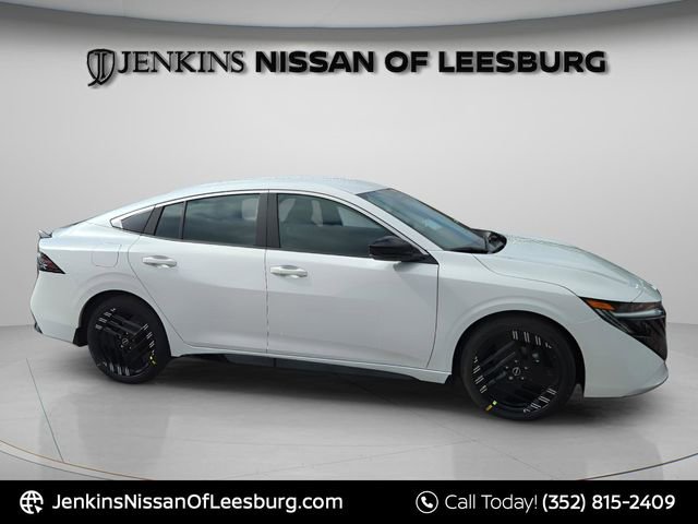 New 2026 Nissan Sentra SR w/ Floor Mat Package image 2