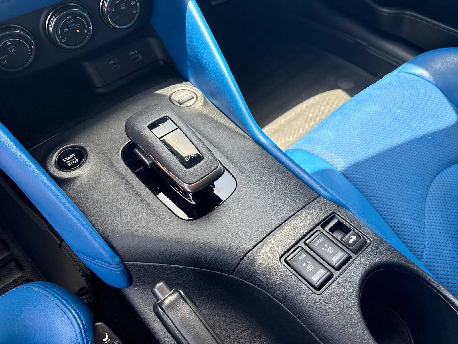 Used 2024 Nissan Z Performance w/ Floor Mat Package RWD image 23
