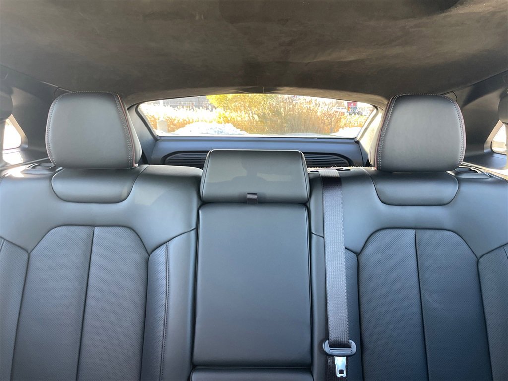 Used 2025 Jeep Wagoneer Launch Edition w/ Trailer Tow Group image 46