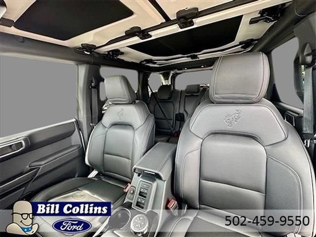 New 2025 Ford Bronco Badlands w/ Sasquatch Package AWD/4WD image 14