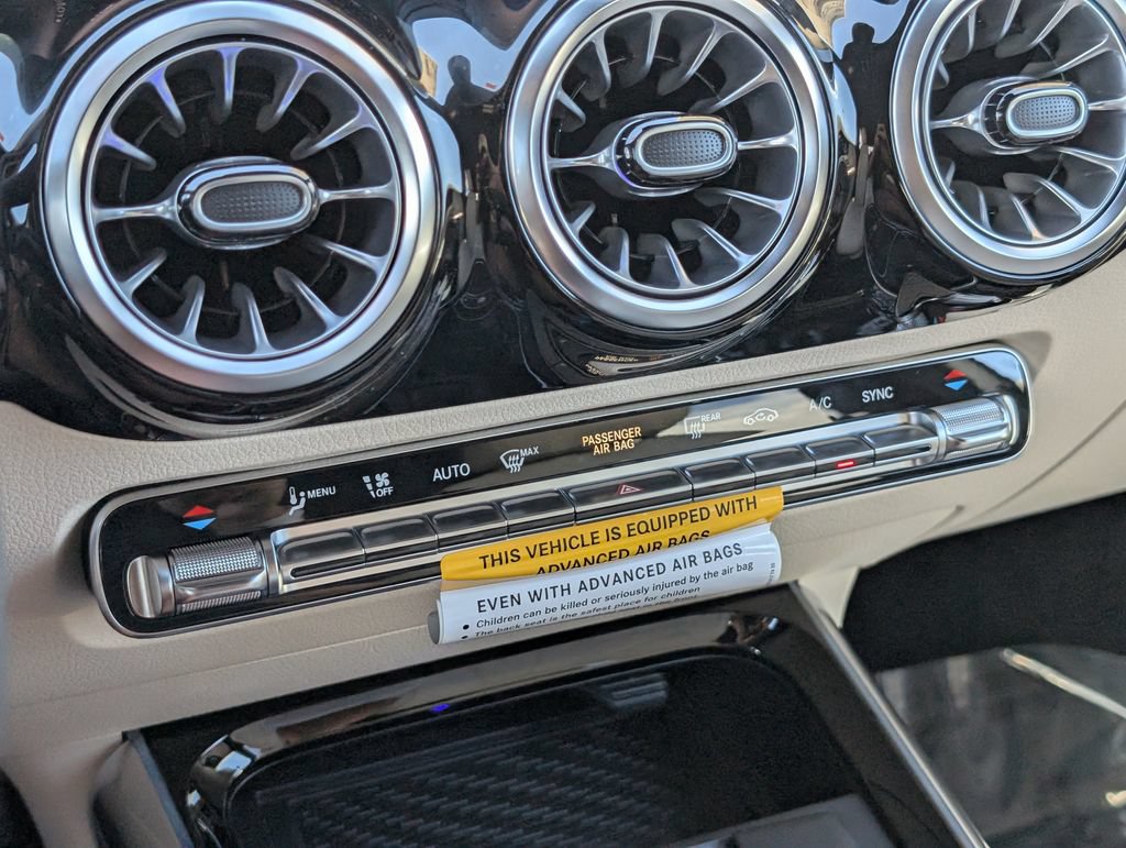 New 2026 Mercedes-Benz GLA 250 4MATIC image 18
