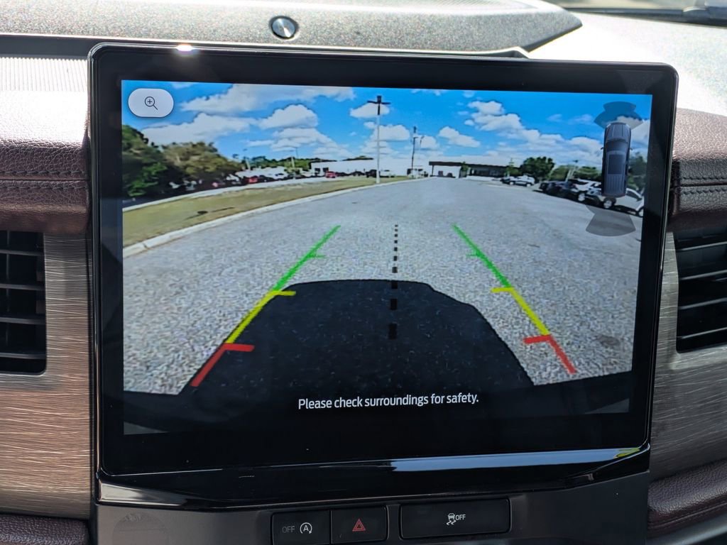 Used 2024 Ford Expedition Limited image 23