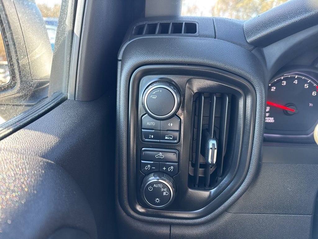 Used 2022 Chevrolet Silverado 1500 W/T w/ WT Value Package image 17