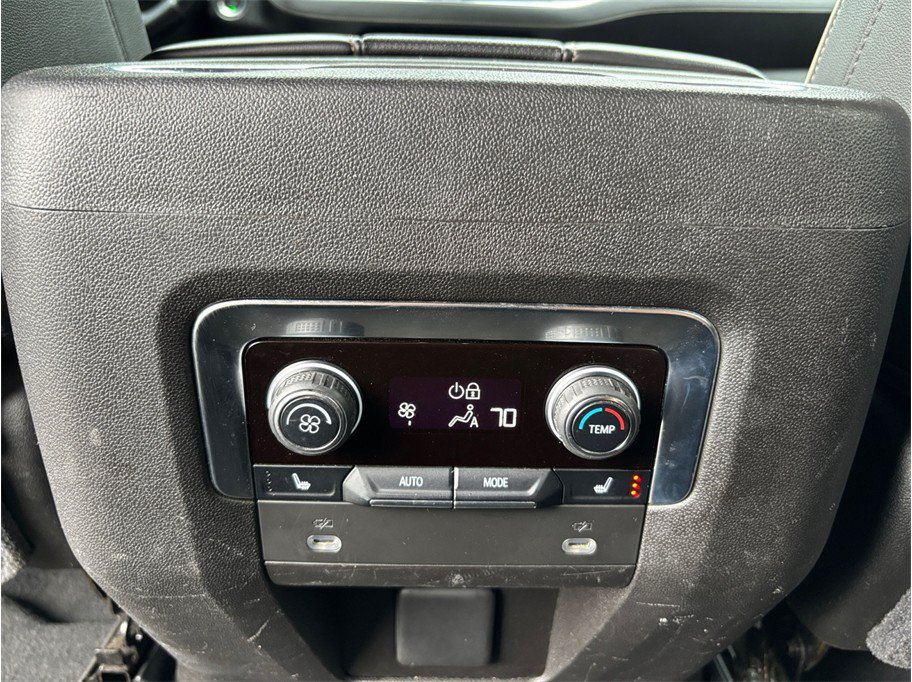 Used 2021 Chevrolet Suburban Premier RWD image 42