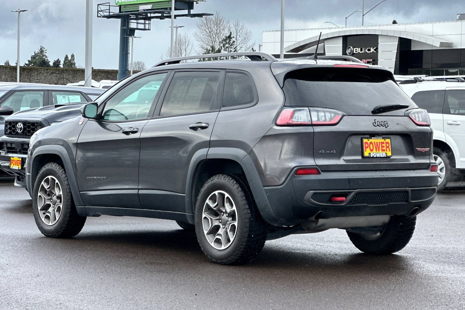 Used 2020 Jeep Cherokee Trailhawk w/ Technology Group AWD/4WD image 6