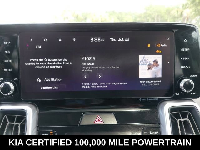 Certified 2023 Kia Sorento S w/ Panoramic Sunroof Package AWD/4WD image 15