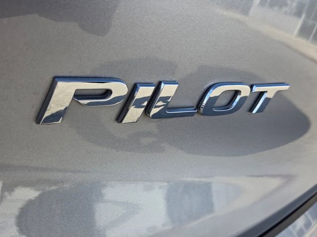 Used 2019 Honda Pilot Elite image 16