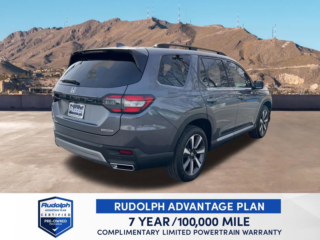 Certified 2025 Honda Pilot Touring image 14