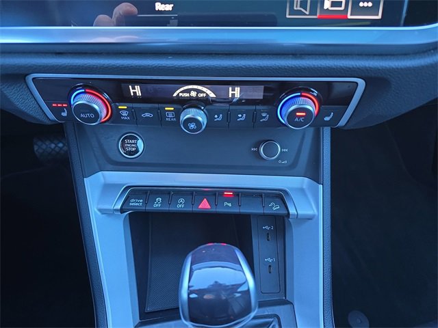 Used 2023 Audi Q3 2.0T Premium image 27