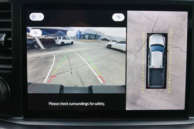 Used 2023 Ford F250 Platinum w/ Tremor Off-Road Package image 36