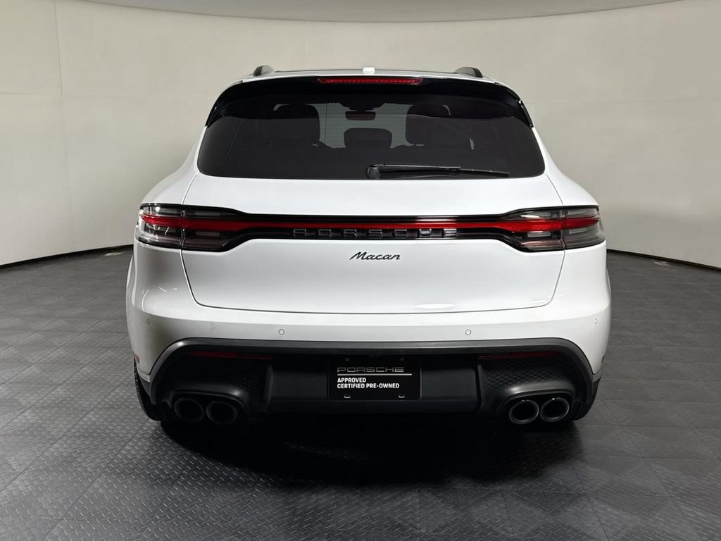 Certified 2024 Porsche Macan AWD/4WD image 6