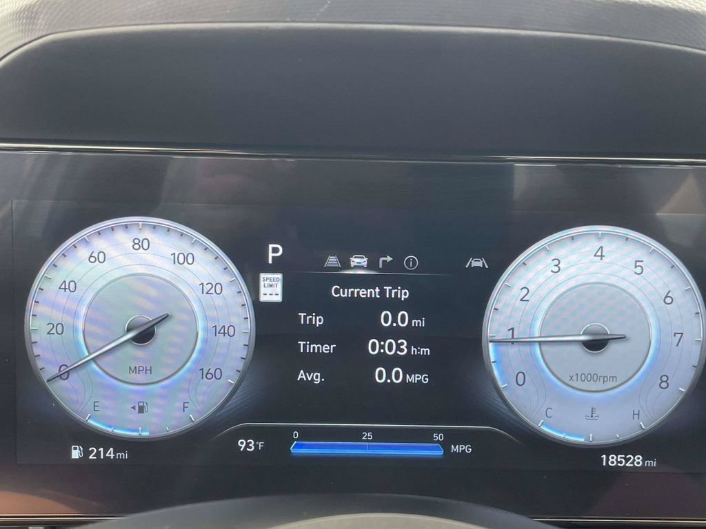 Certified 2024 Hyundai Elantra SEL FWD image 24