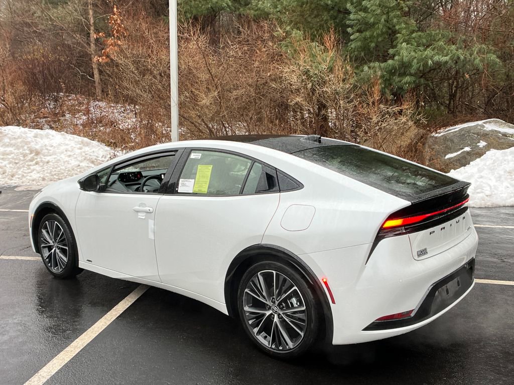 New 2026 Toyota Prius XLE image 3