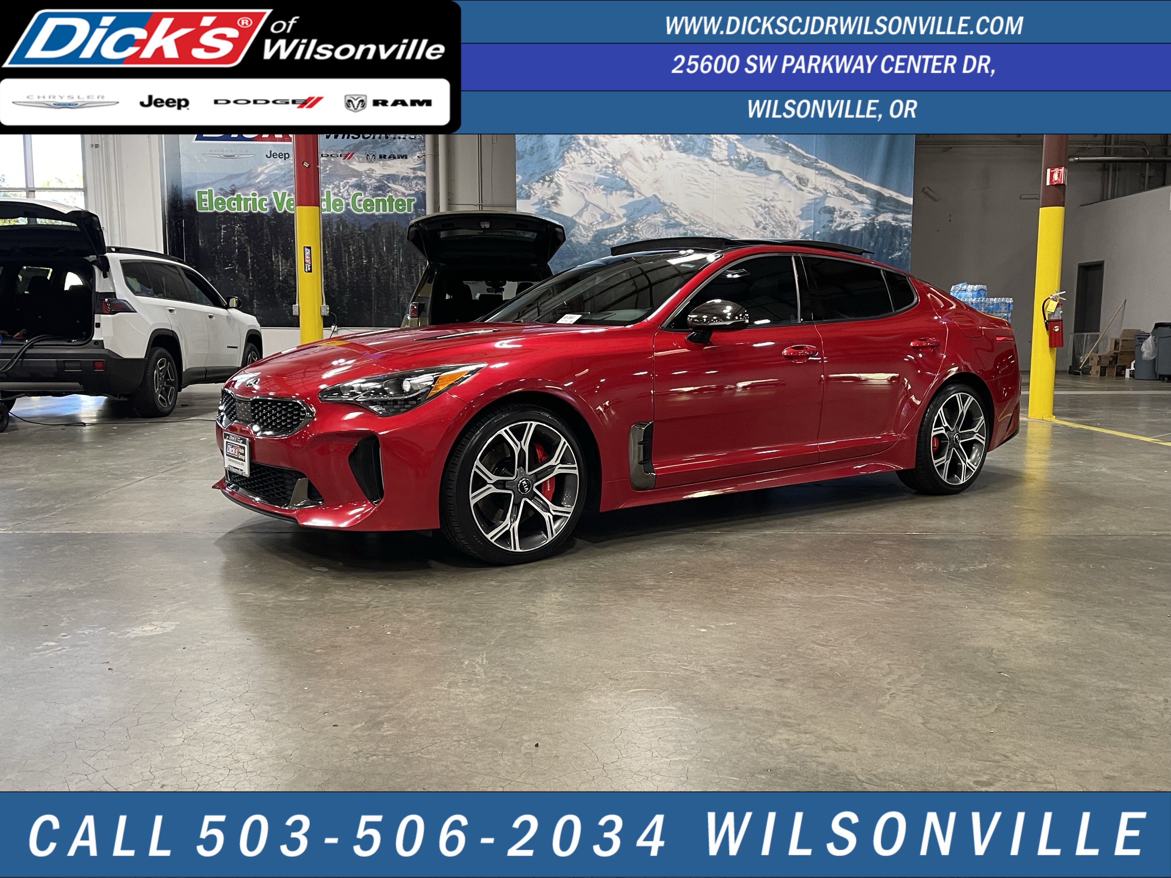 Used 2018 Kia Stinger GT2 AWD/4WD image 1