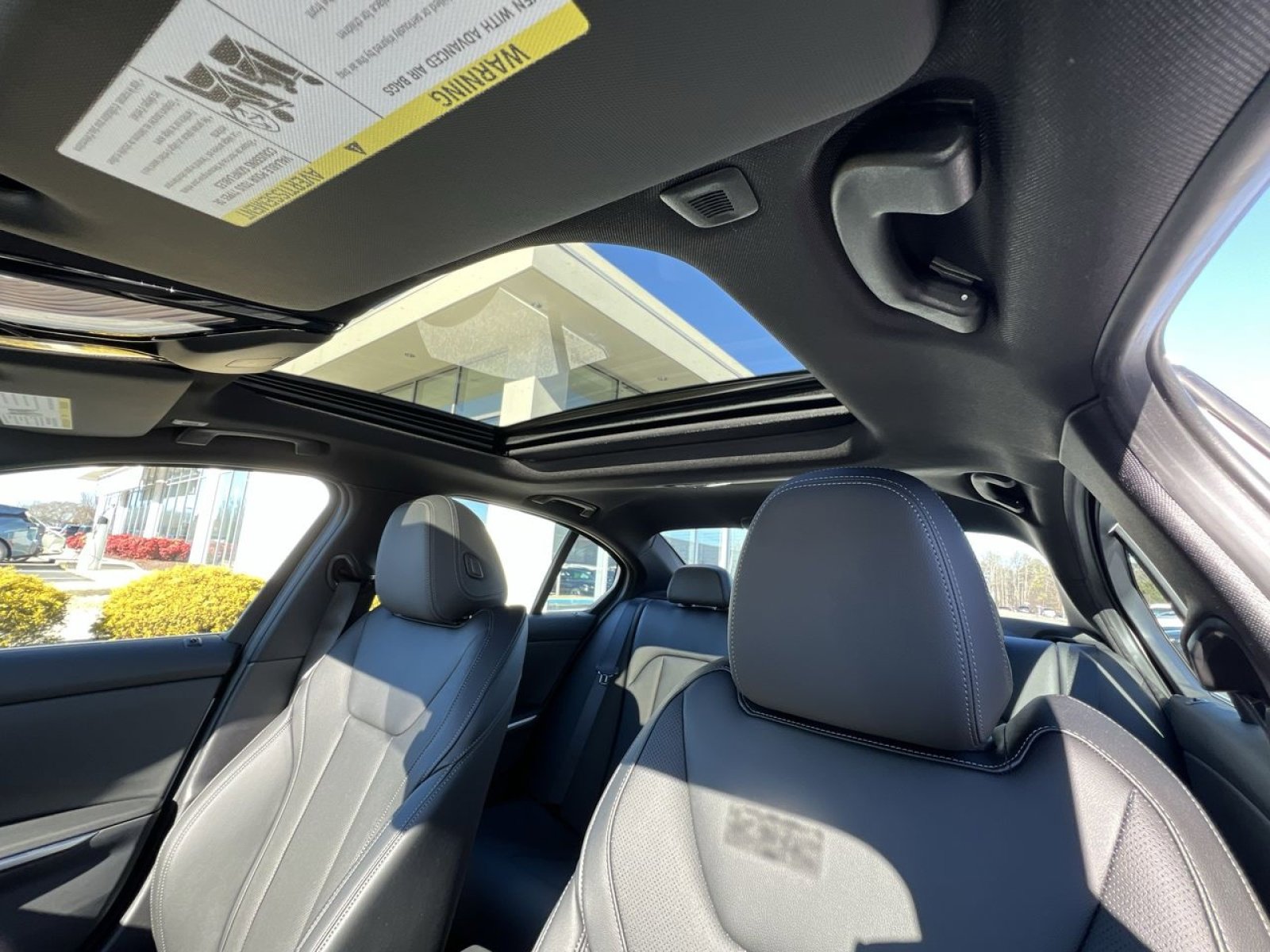 New 2026 BMW 330i xDrive Sedan w/ Convenience Package image 21