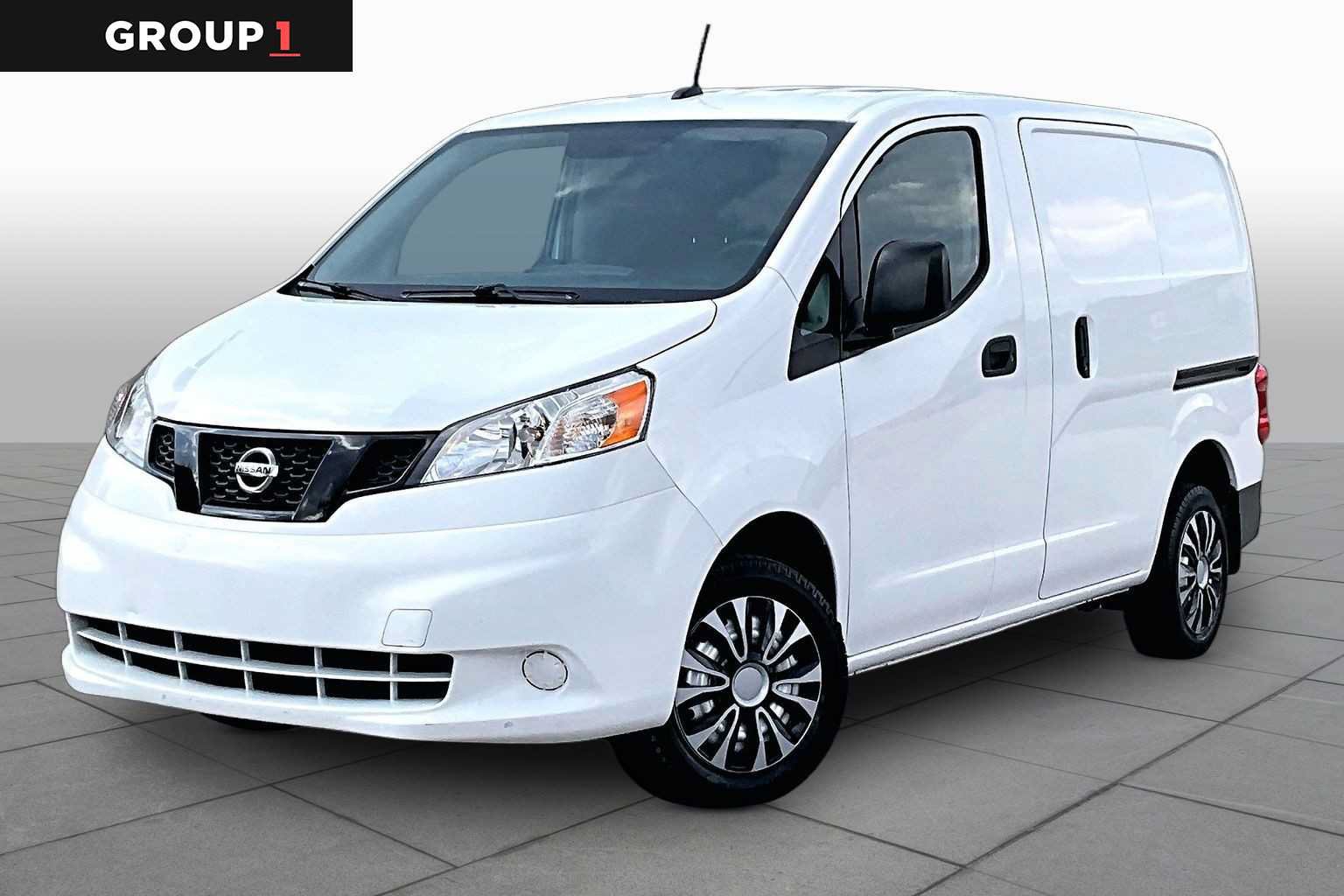 Used 2021 Nissan NV200 S FWD image 1