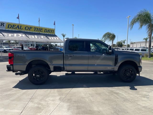 New 2026 Ford F250 Lariat w/ Black Appearance Package AWD/4WD image 6
