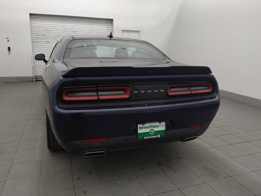Used 2017 Dodge Challenger SXT Plus RWD image 6