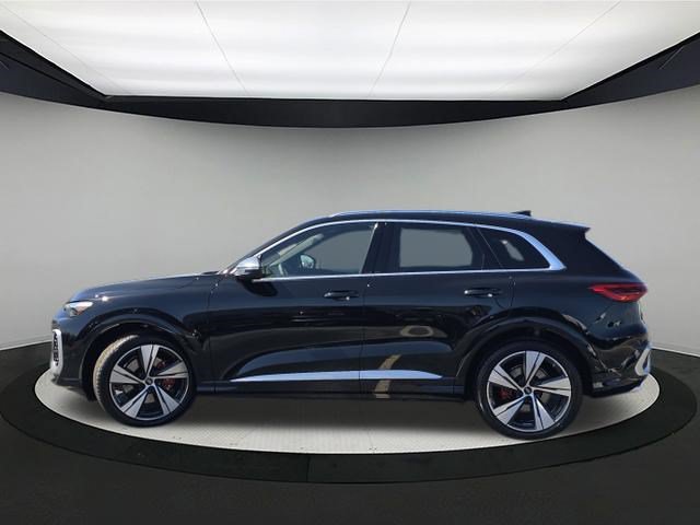 New 2026 Audi SQ5 Premium Plus AWD/4WD image 4