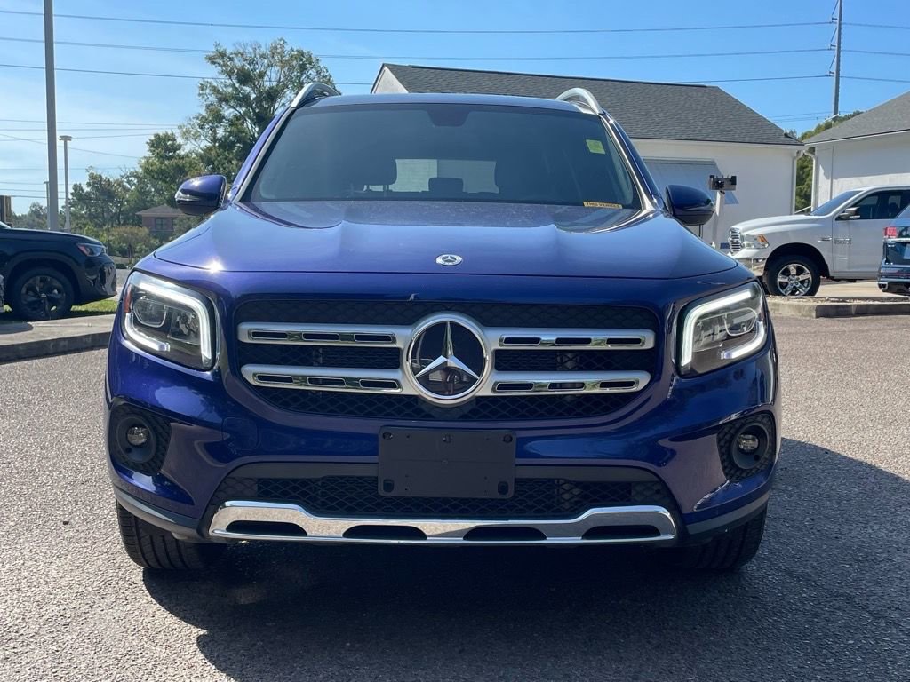 Used 2021 Mercedes-Benz GLB 250 4MATIC w/ Premium Package image 33