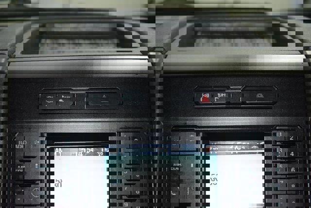 Used 2020 Ford F550 4x4 Crew Cab Super Duty image 22