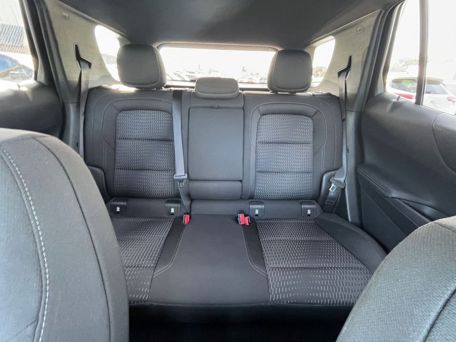 Used 2025 Chevrolet Equinox LT image 39