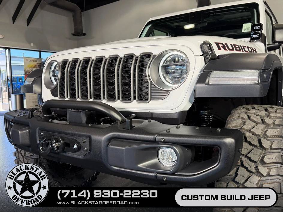 Used 2025 Jeep Wrangler Unlimited Rubicon AWD/4WD image 6