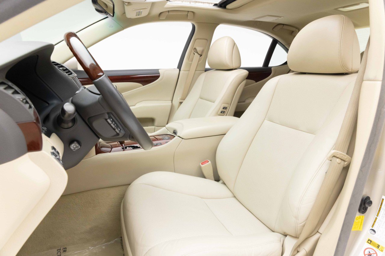 Used 2012 Lexus LS 460 w/ Luxury Value Edition RWD image 8
