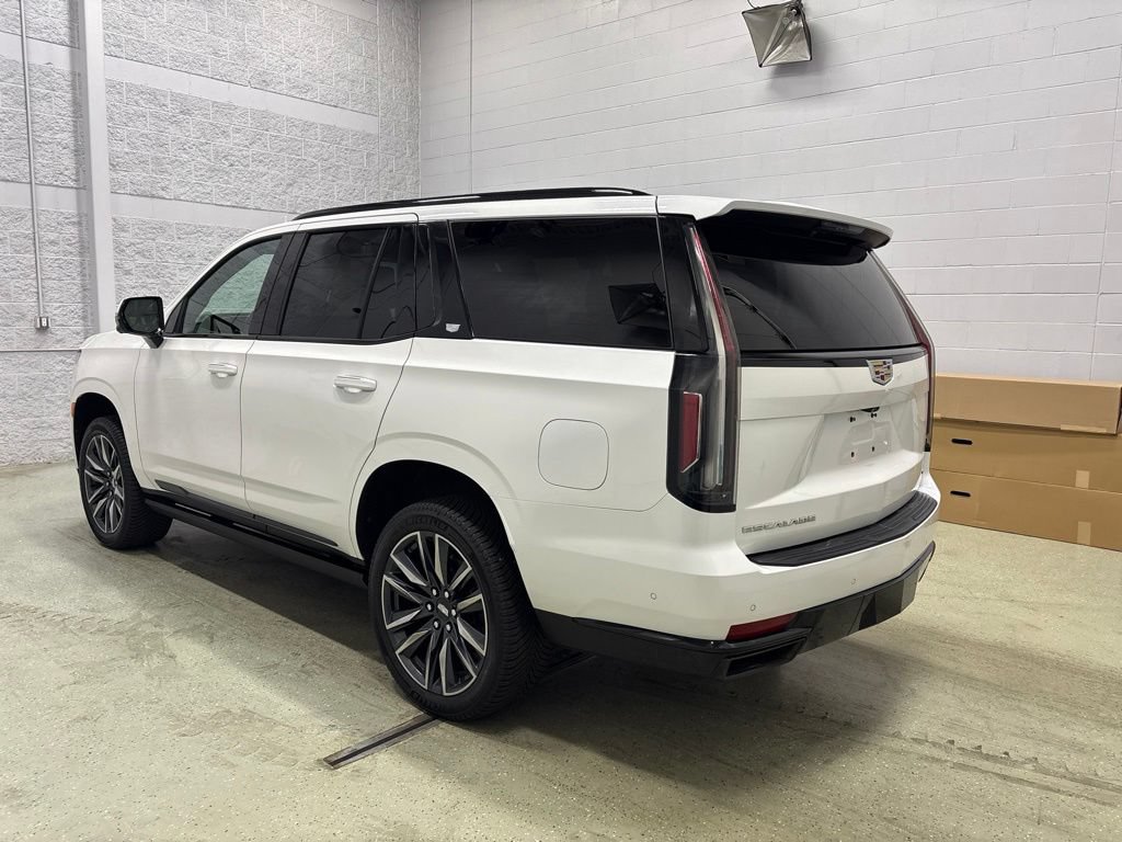 Used 2021 Cadillac Escalade Sport Platinum w/ Heavy-Duty Trailer Package AWD/4WD image 6