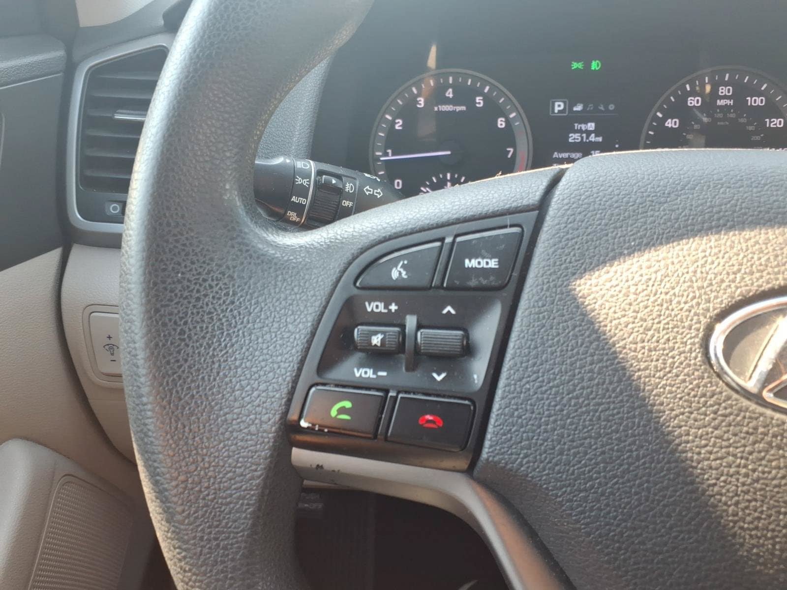 Used 2017 Hyundai Tucson SE w/ SE Popular Package 02 FWD image 24
