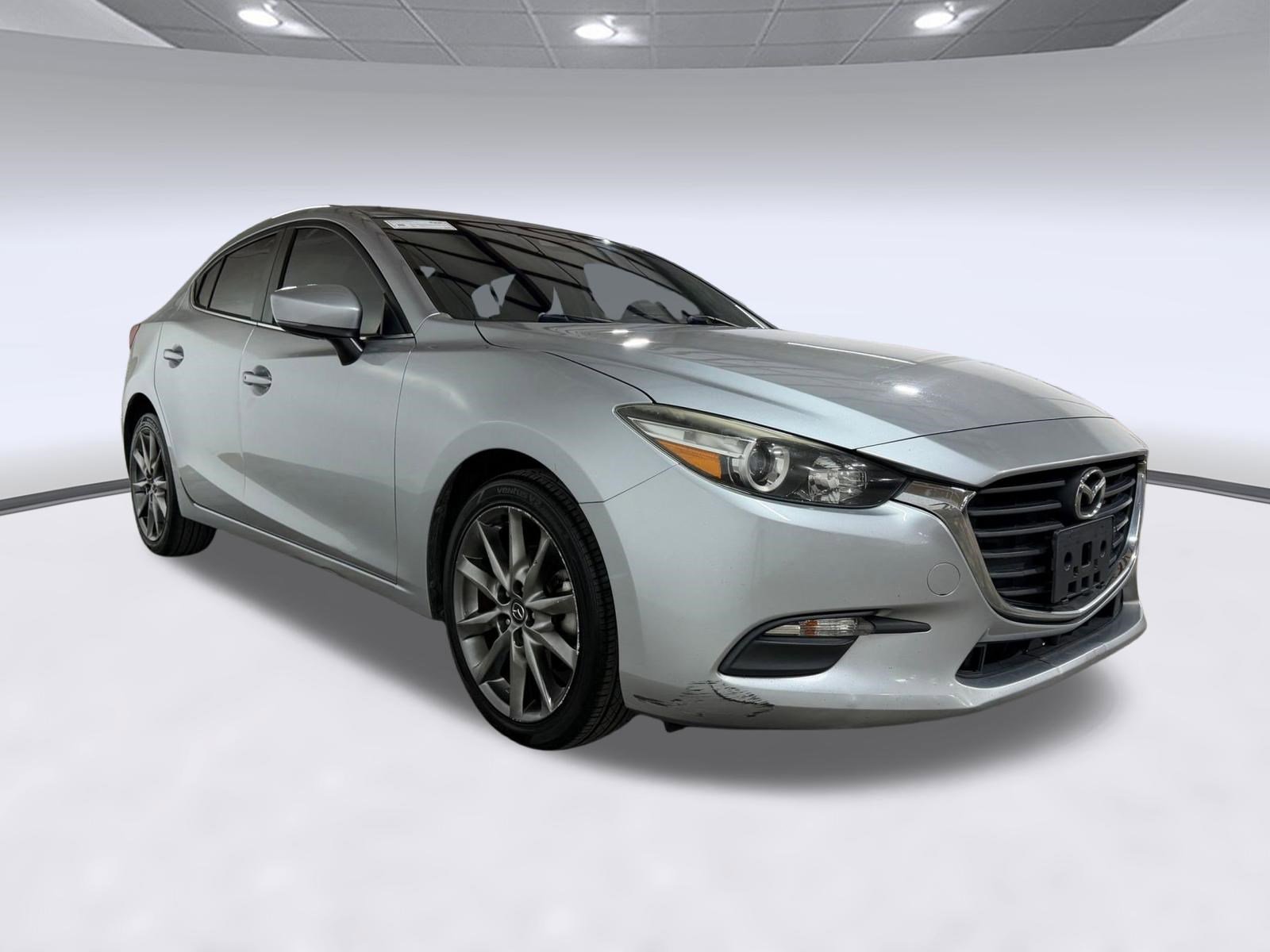 Used 2018 MAZDA MAZDA3 Touring FWD image 21