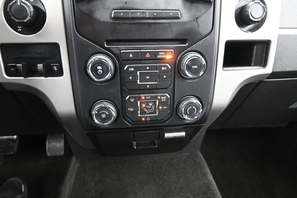 Used 2014 Ford F150 XLT w/ Equipment Group 302A Luxury RWD image 18