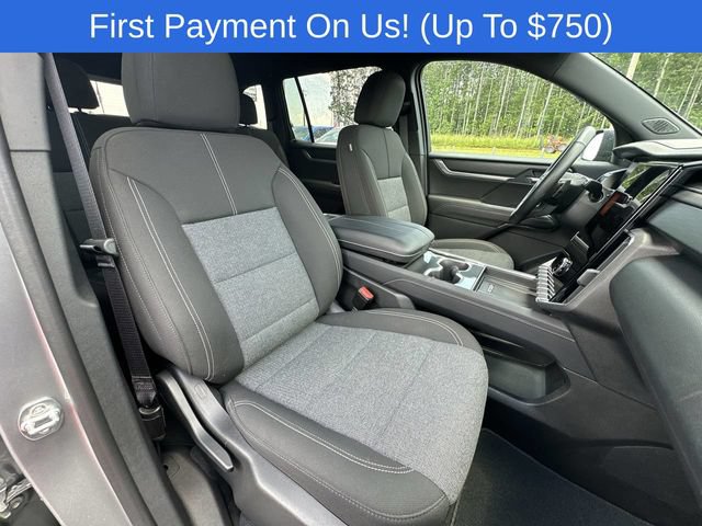 Used 2025 GMC Acadia Elevation w/ LPO, Roadside Safety Package AWD/4WD image 27