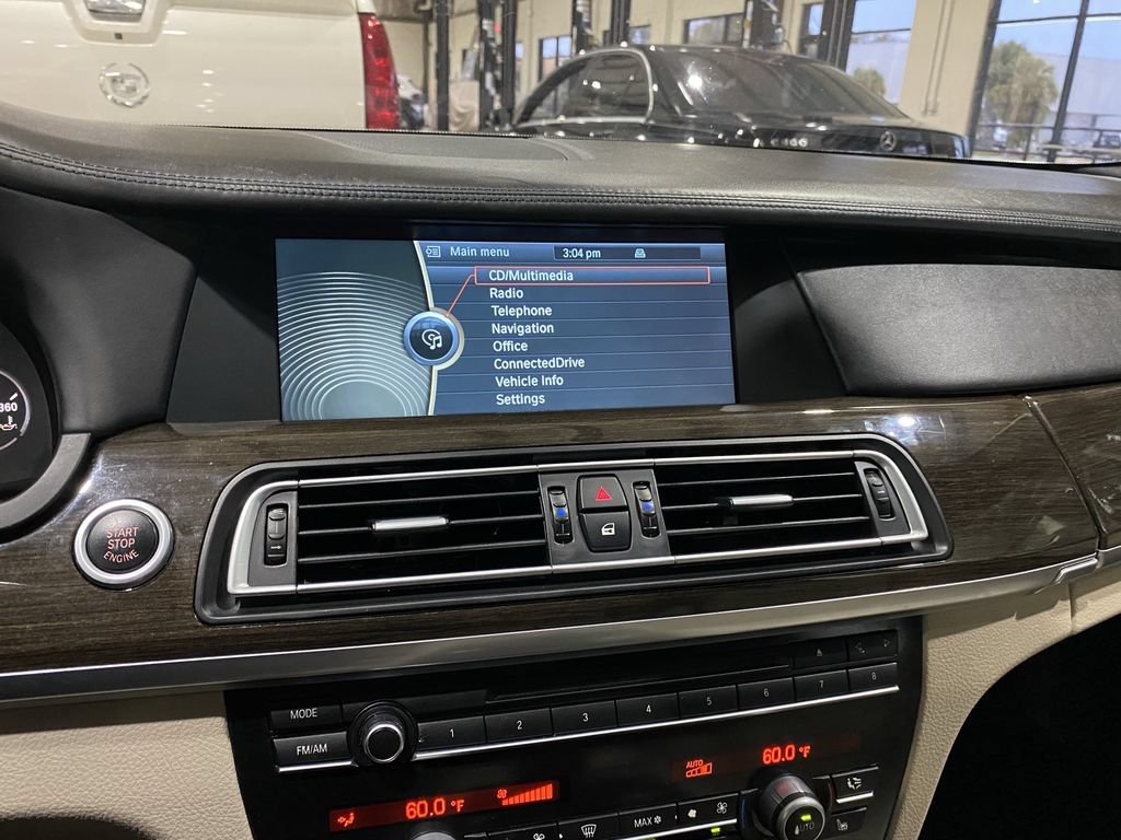 Used 2011 BMW 740Li RWD image 7
